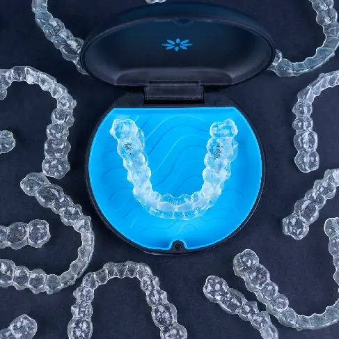 Do Clear Aligners Work to Straighten Teeth_ (1)