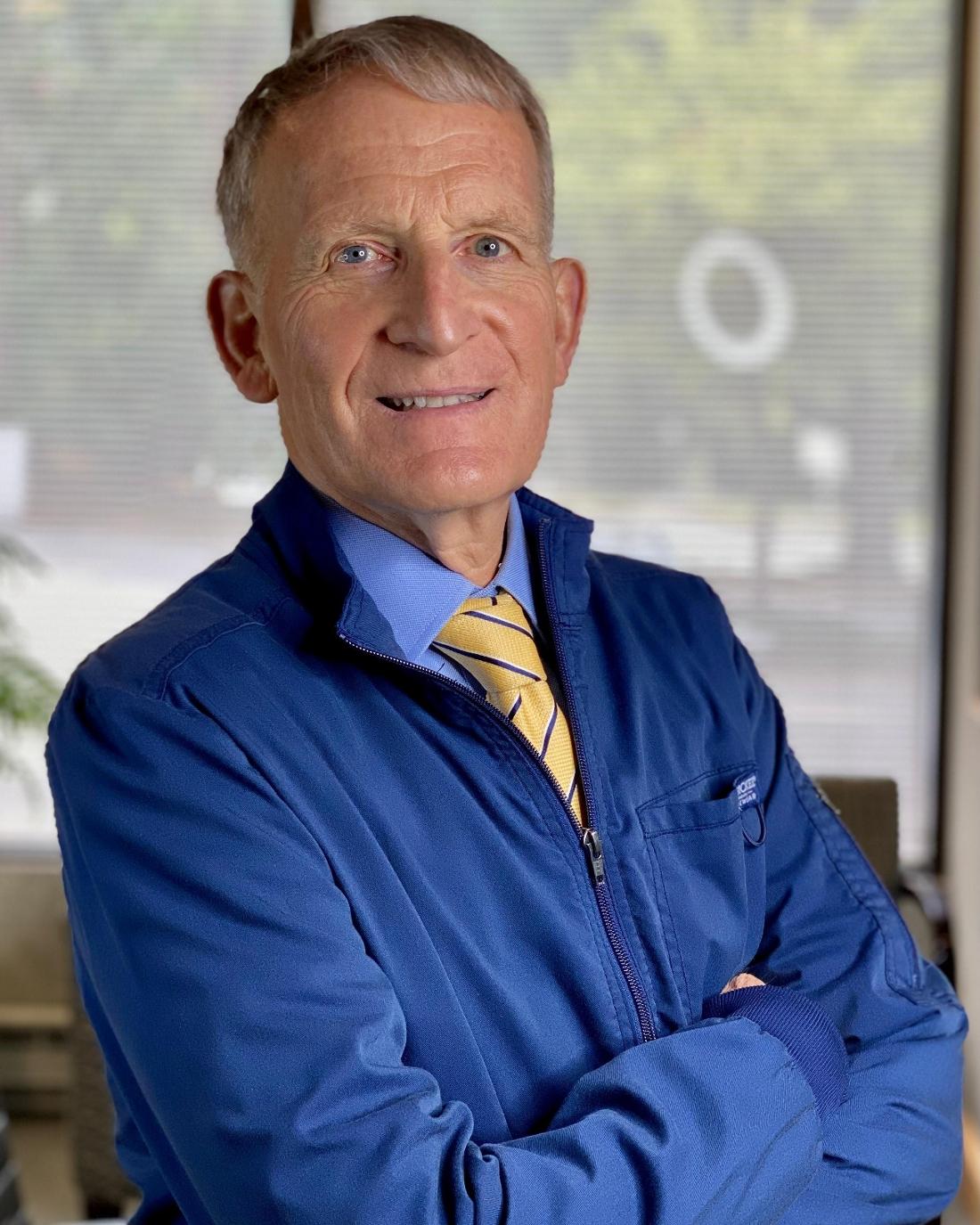 Headshot of Dr. Lewis Libby dentist in Towson, MD